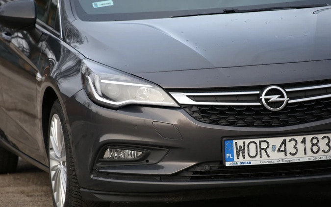 Opel Astra cena 30000 przebieg: 224330, rok produkcji 2016 z Pszów małe 704